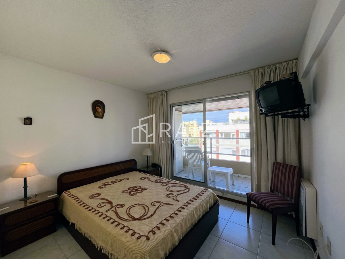 Apartamento ID.9162 - EN VENTA APARTAMENTO 2 DORMITORIOS 2 BAÑOS PENINSULA