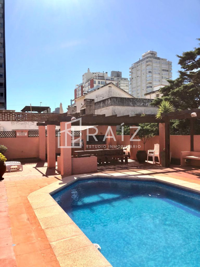 Apartamento ID.87 - Disponible en venta, amplia planta con  vista al mar.