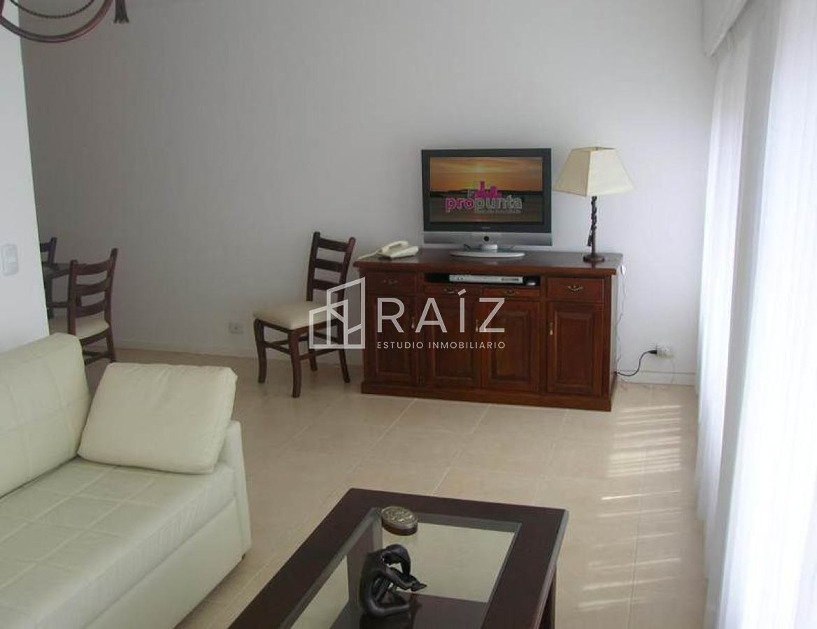 Apartamento ID.128 - Apartamento en Punta del Este, Península