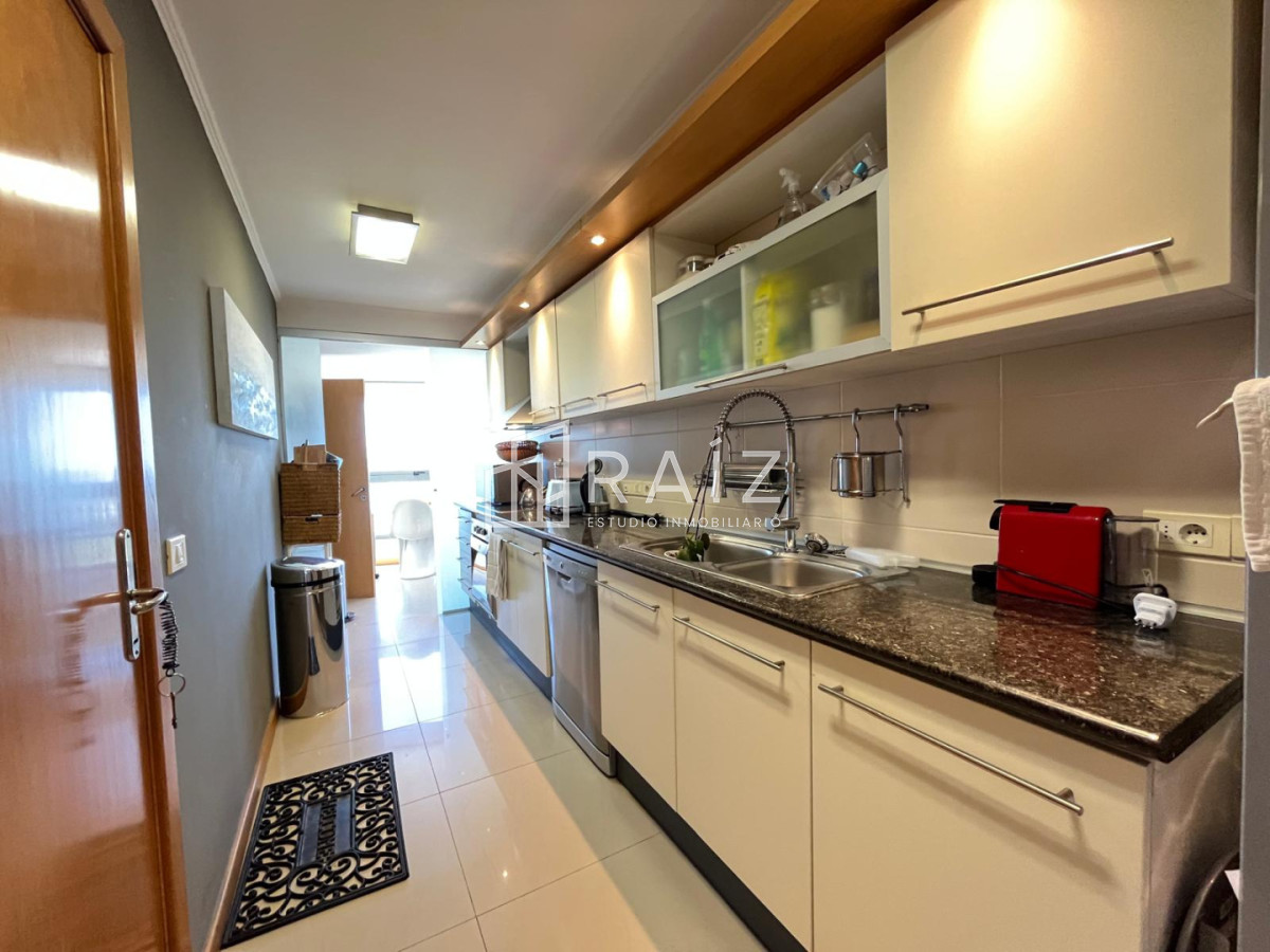 Apartamento ID.11918 - VENTA PENTHOUSE 4 DORMITORIOS BRAVA