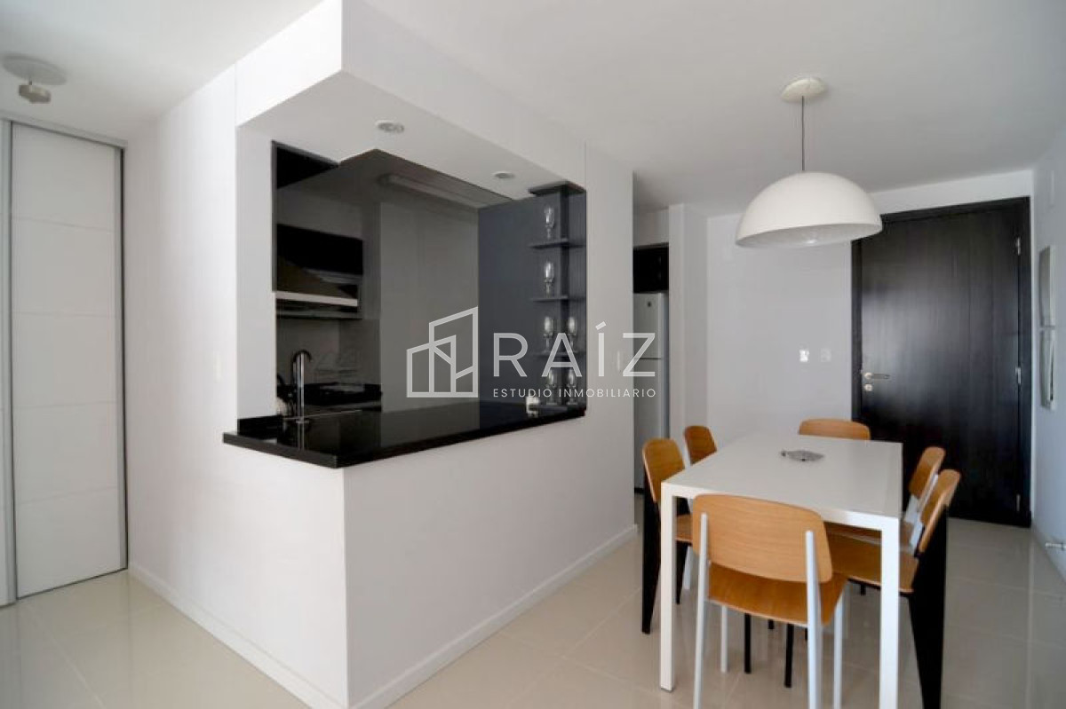 Apartamento ID.1682 - Amplia planta de 2 dormitorios y medio