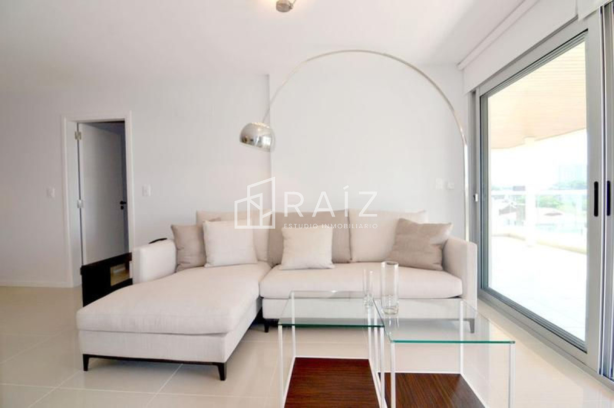 Apartamento ID.1682 - Amplia planta de 2 dormitorios y medio