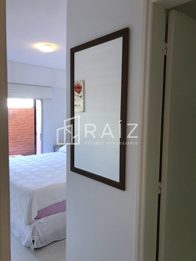 Apartamento ID.87 - Disponible en venta, amplia planta con  vista al mar.