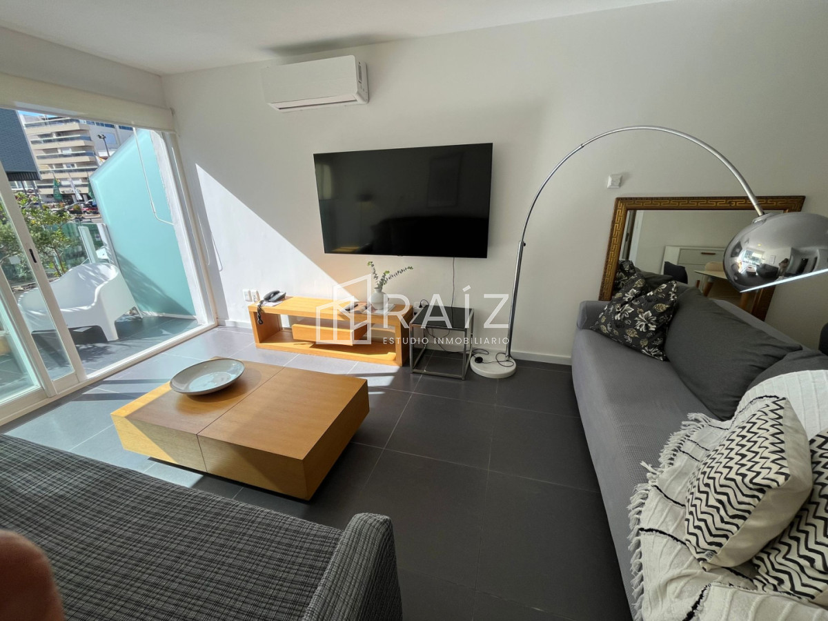 Apartamento ID.11972 - VENTA APARTAMENTO 2 DORMITORIOS PENINSULA