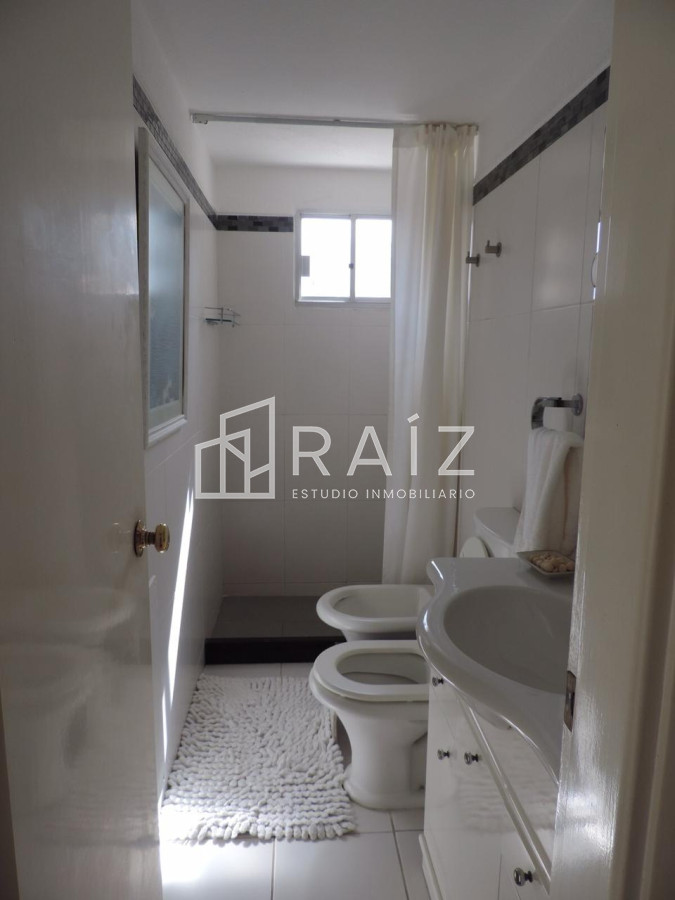 Apartamento ID.8531 - APARTAMENTO 2 DORMITORIOS EN VENTA PENINSULA CON VISTA