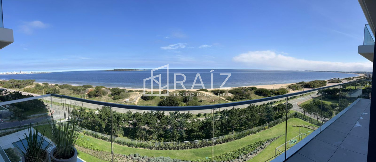 Apartamento ID.10561 - APARTAMENTO 3 DORMITORIOS ALQUILER ANUAL MANSA - EDIFICIO DE EXCELENTE CATEGORIA
