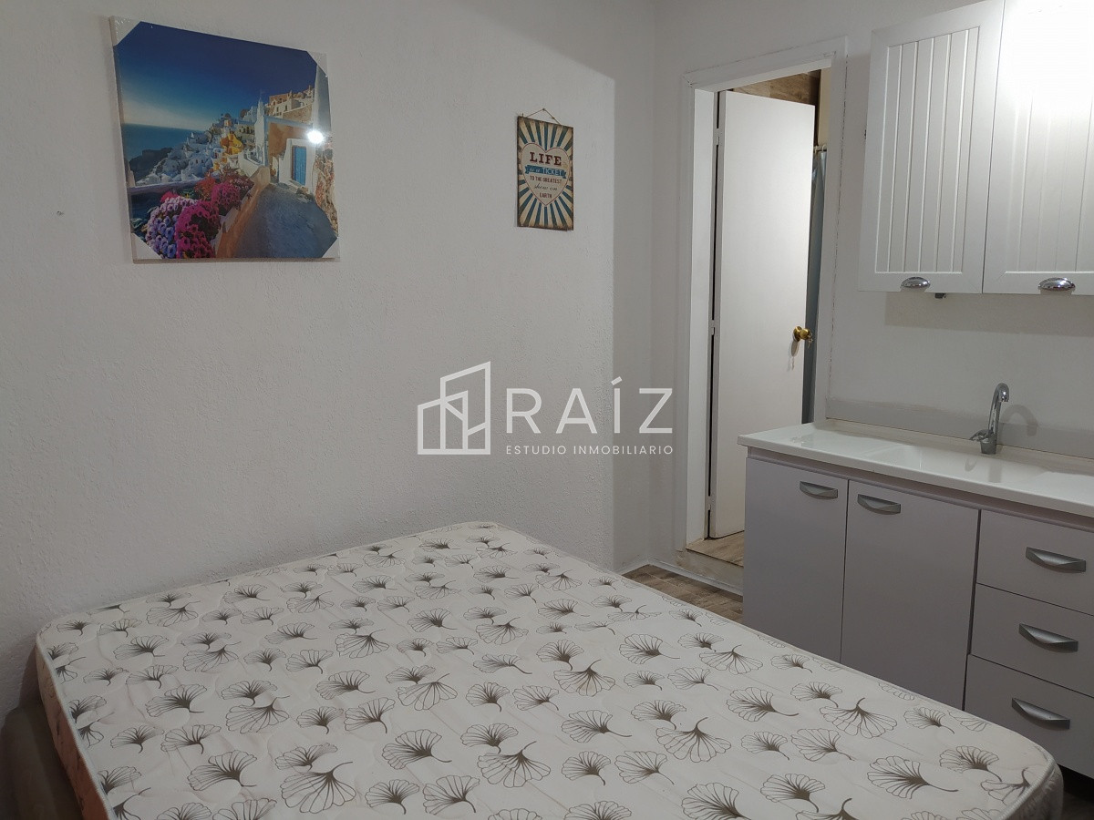 Apartamento ID.4609 - Venta local Peninsula