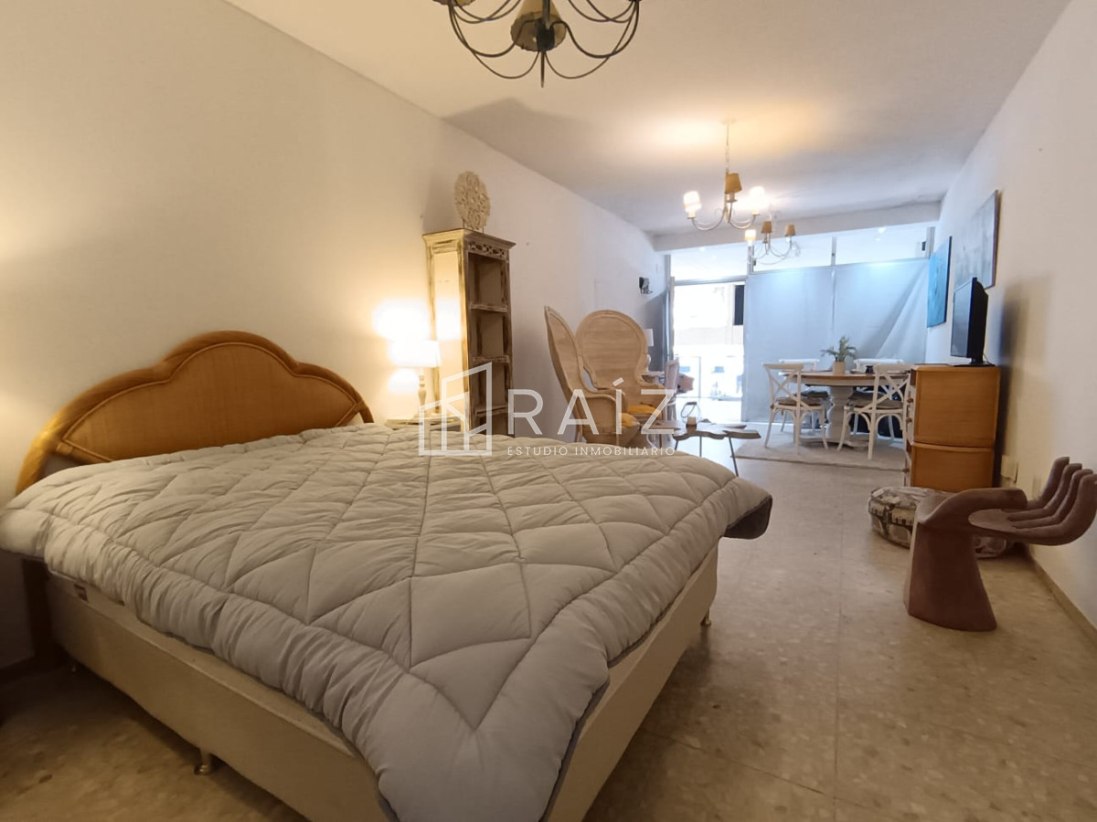 Apartamento ID.3521 - VENTA LOCAL PENÍNSULA 