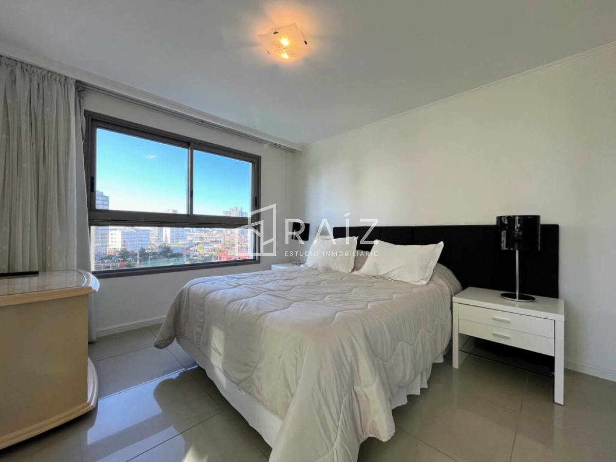 Apartamento ID.1012 - Hermoso apartamento en Torre de Categoria