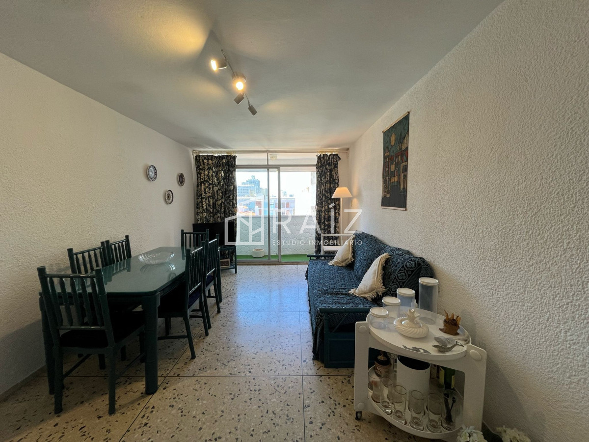 Apartamento ID.10279 -  VENTA APARTAMENTO 2 DORMITORIOS 2 BAÑOS DOBLE GARAJE