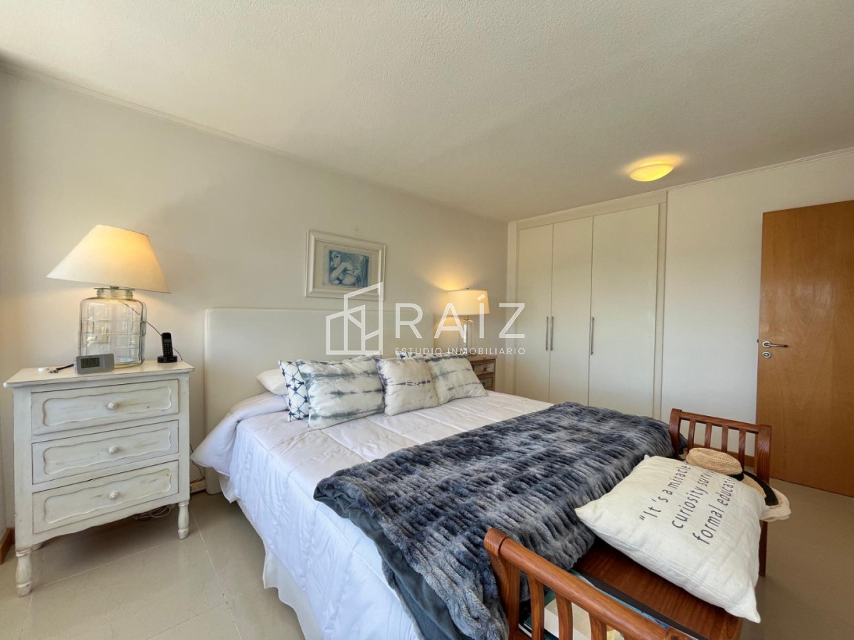 Apartamento ID.11918 - VENTA PENTHOUSE 4 DORMITORIOS BRAVA