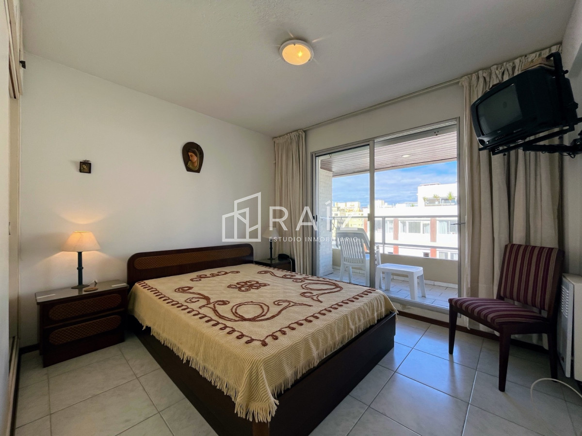 Apartamento ID.9162 - EN VENTA APARTAMENTO 2 DORMITORIOS 2 BAÑOS PENINSULA