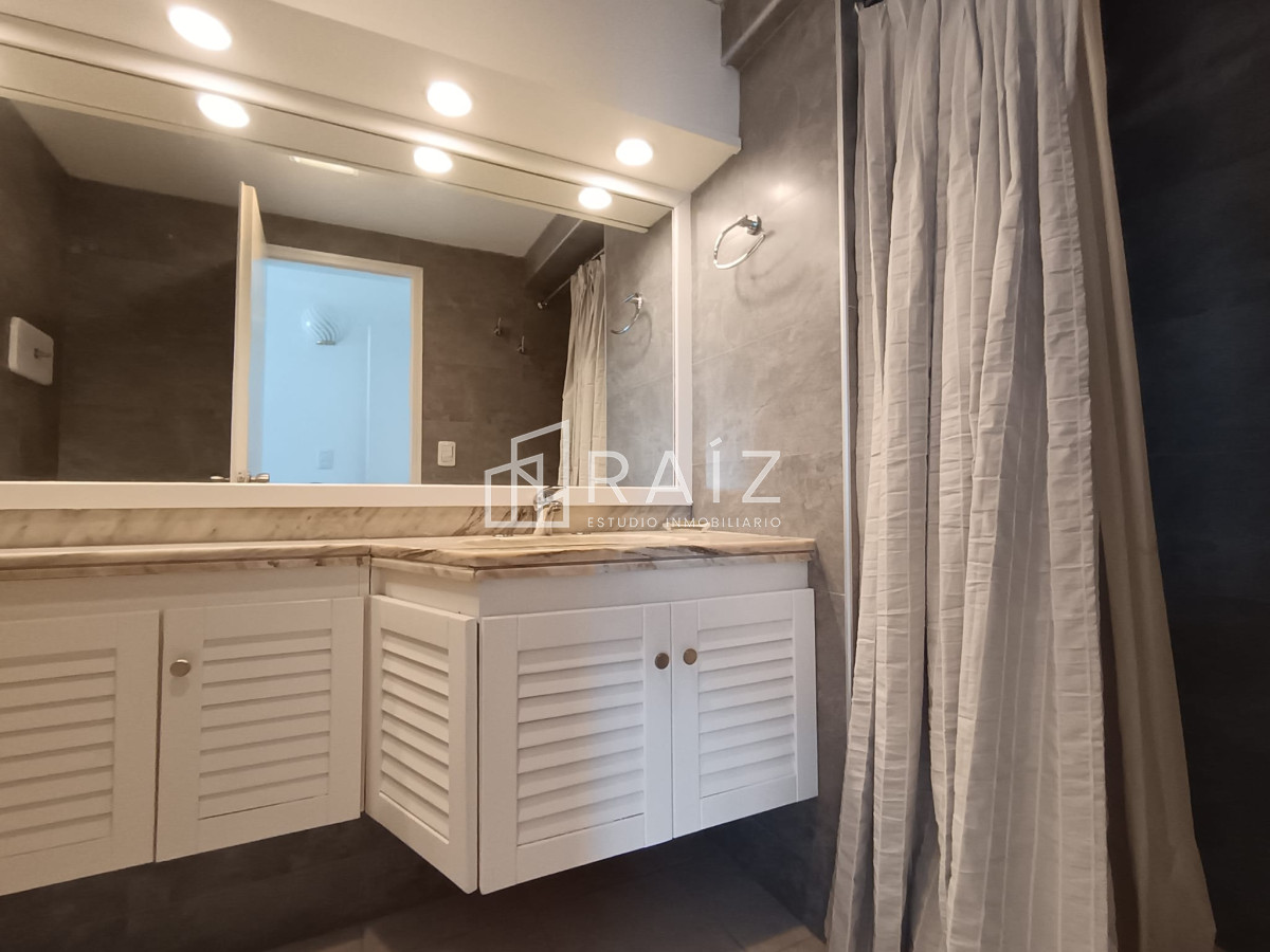 Apartamento ID.1430 - APARTAMENTO EN VENTA 3 DORMITORIOS PENINSULA