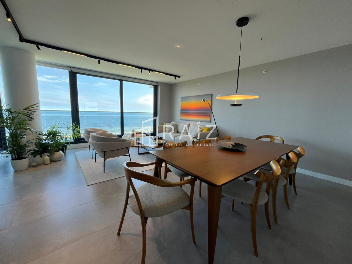 Apartamento ID.10561 - APARTAMENTO 3 DORMITORIOS ALQUILER ANUAL MANSA - EDIFICIO DE EXCELENTE CATEGORIA