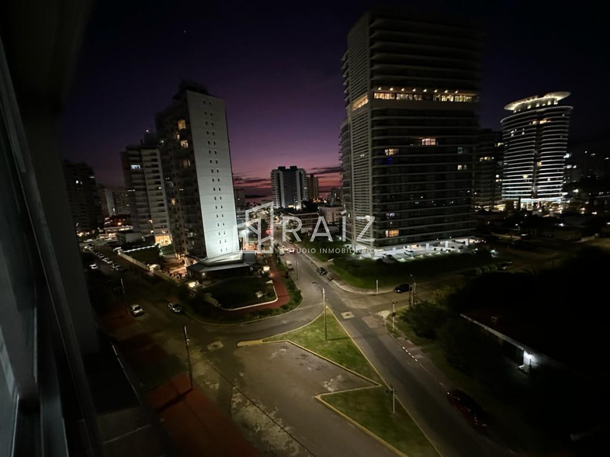 Apartamento ID.5876 - APARTAMENTO 3 DORMITORIOS EN VENTA PARADA 2 BRAVA