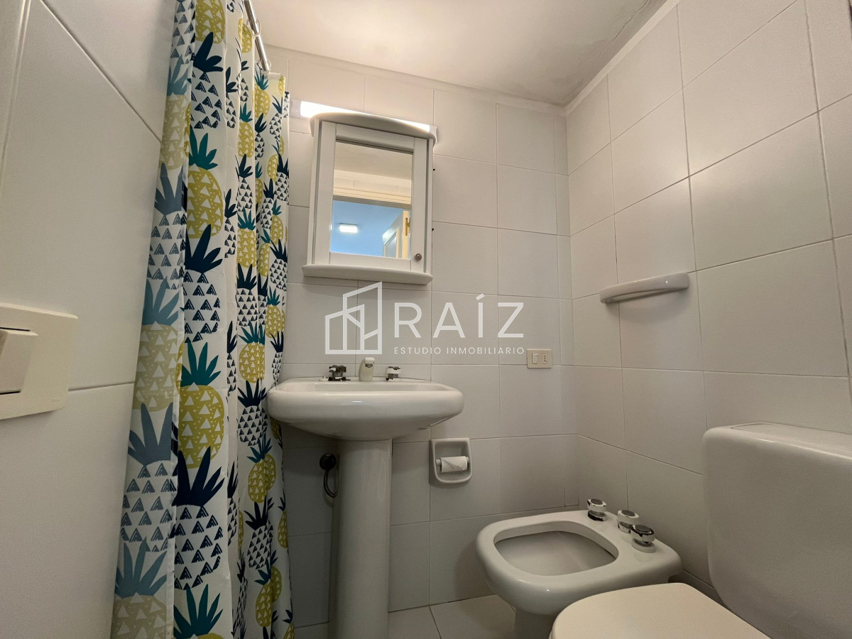 Apartamento ID.1673 - APARTAMENTO EN VENTA 3 DORMITORIOS y DEPENDENCIA PLAYA MANSA