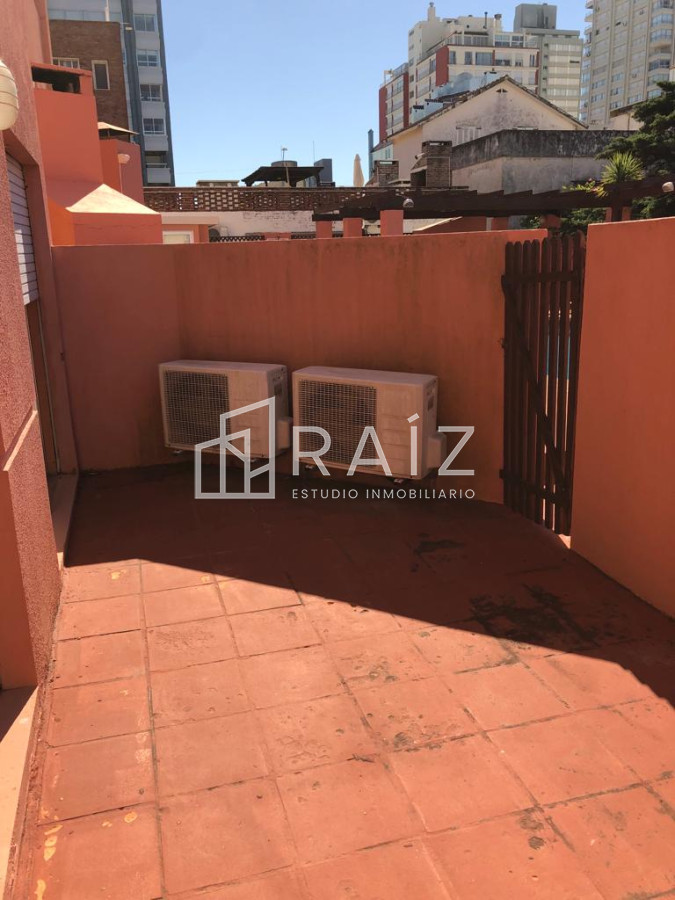 Apartamento ID.87 - Disponible en venta, amplia planta con  vista al mar.