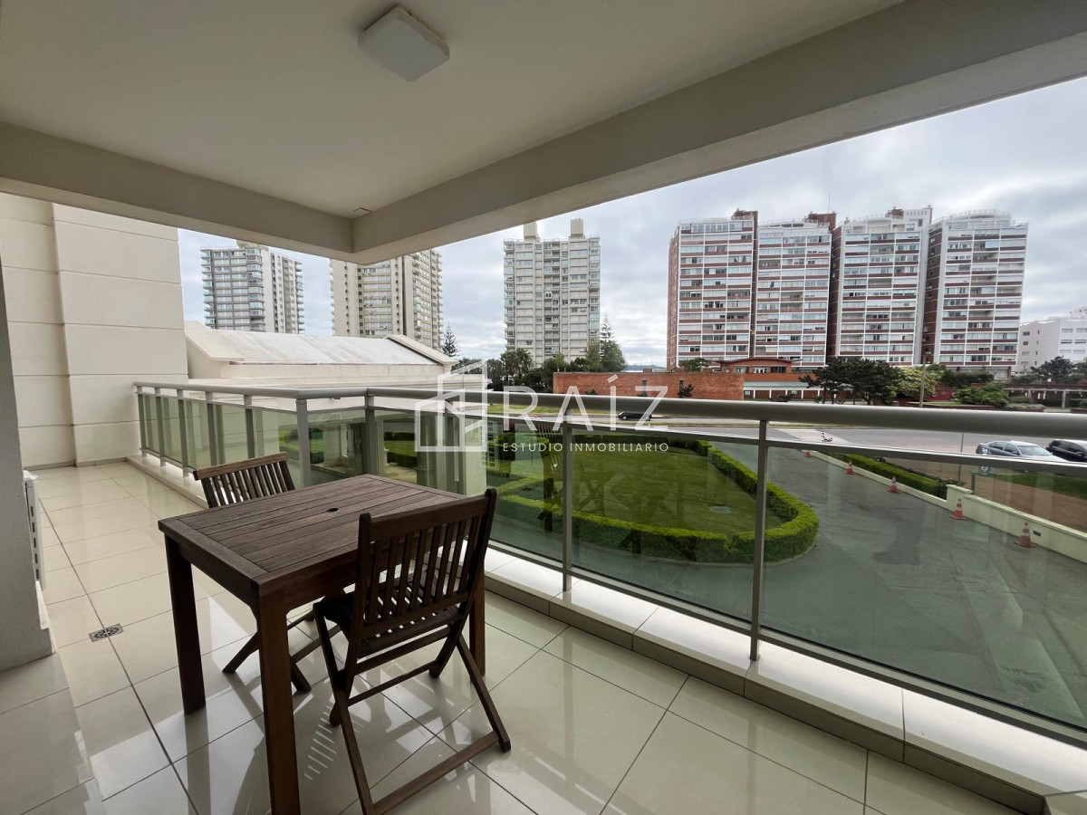 Apartamento ID.9811 - APARTAMENTO ALQUILER 2DA ENERO 2 DORMITORIOS PUNTA DEL ESTE