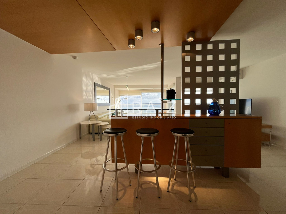 Apartamento ID.1673 - APARTAMENTO EN VENTA 3 DORMITORIOS y DEPENDENCIA PLAYA MANSA