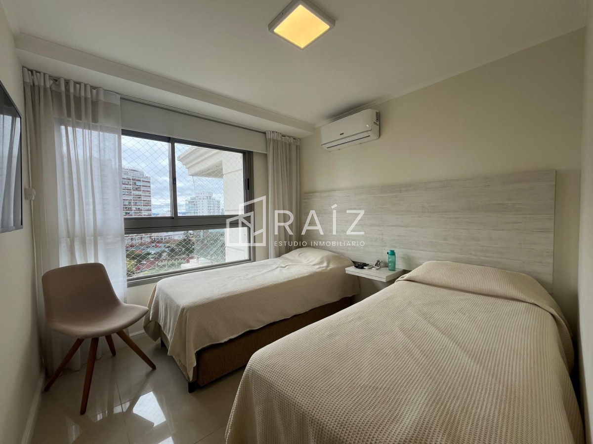 Apartamento ID.9811 - APARTAMENTO ALQUILER 2DA ENERO 2 DORMITORIOS PUNTA DEL ESTE