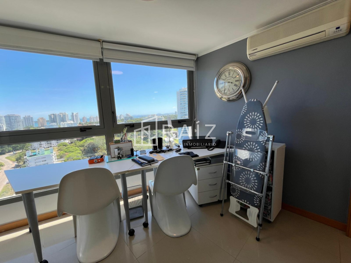 Apartamento ID.11918 - VENTA PENTHOUSE 4 DORMITORIOS BRAVA