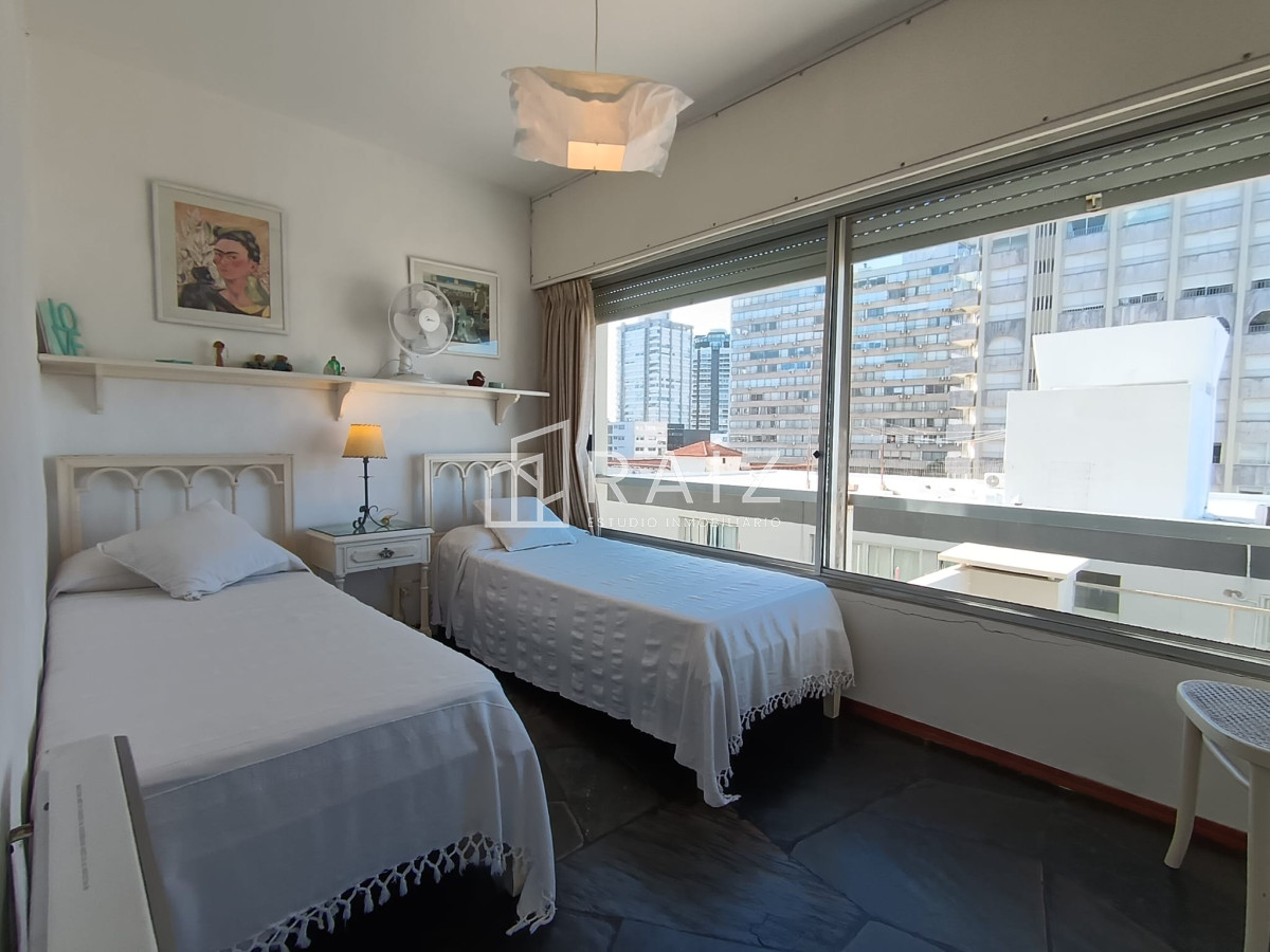 Apartamento ID.310 - VENTA APARTAMENTO 2 DORMITORIOS 2 BAÑOS PENINSULA 