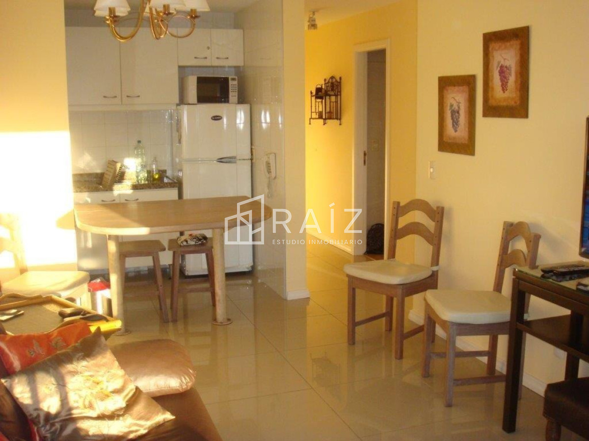 Apartamento ID.12048 - Apartamento 1 Dormitorio Venta en Roosevelt.
