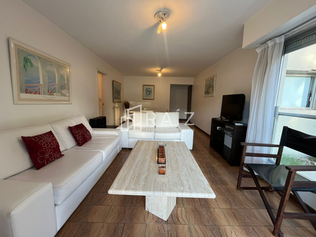 Apartamento ID.9273 - APARTAMENTO EN VENTA 2 DORMITORIOS AVDA ROOSEVELT 