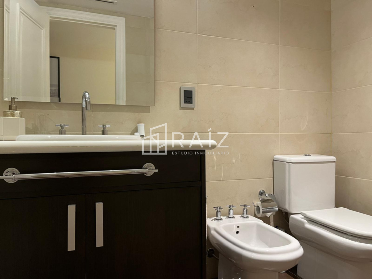 Apartamento ID.11858 - VENTA APARTAMENTO 4 DORMITORIOS + DEPENDECIA Y GYM PROPIO PLAYA BRAVA