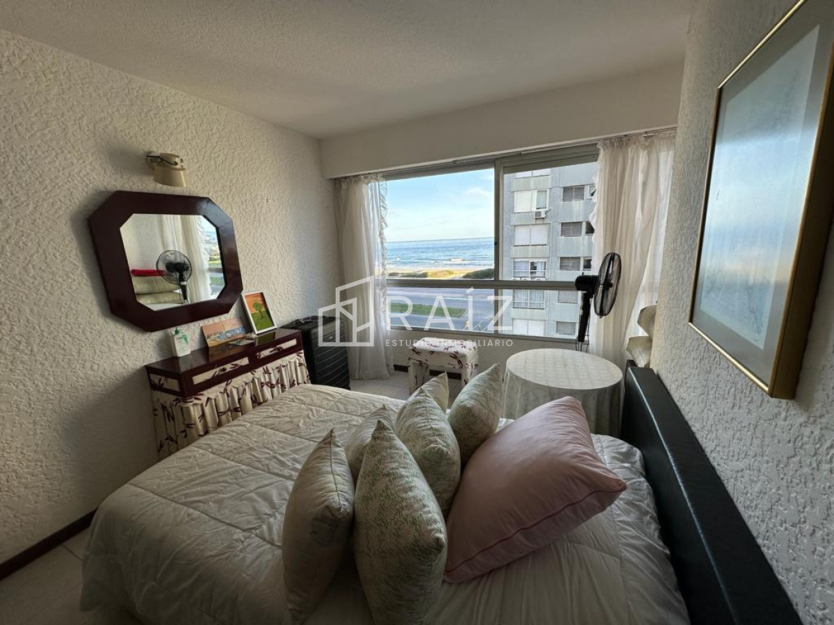 Apartamento ID.5876 - APARTAMENTO 3 DORMITORIOS EN VENTA PARADA 2 BRAVA