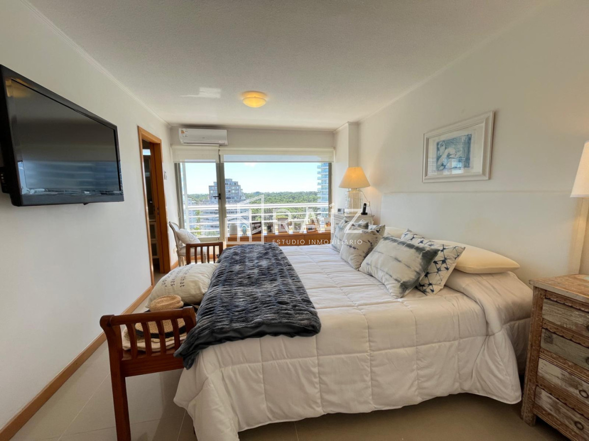 Apartamento ID.11918 - VENTA PENTHOUSE 4 DORMITORIOS BRAVA