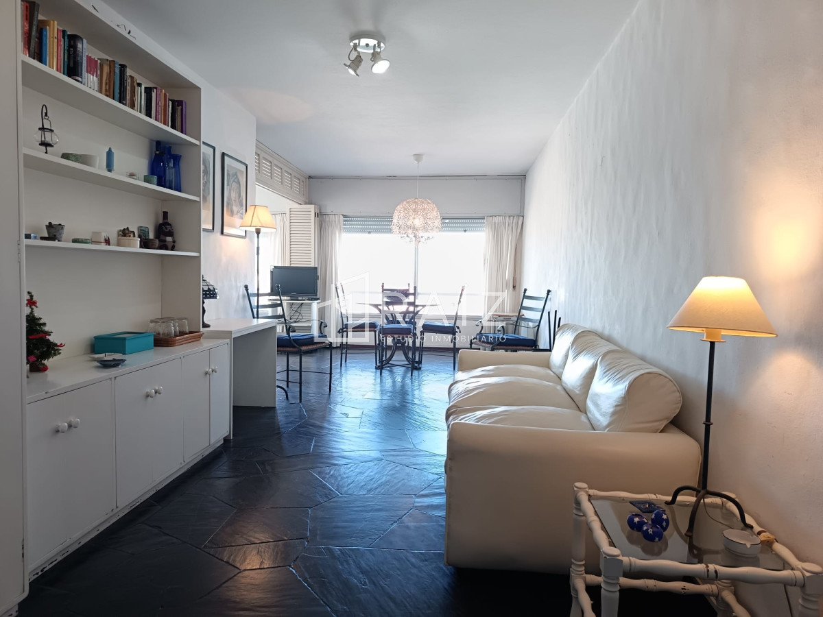 Apartamento ID.310 - VENTA APARTAMENTO 2 DORMITORIOS 2 BAÑOS PENINSULA 