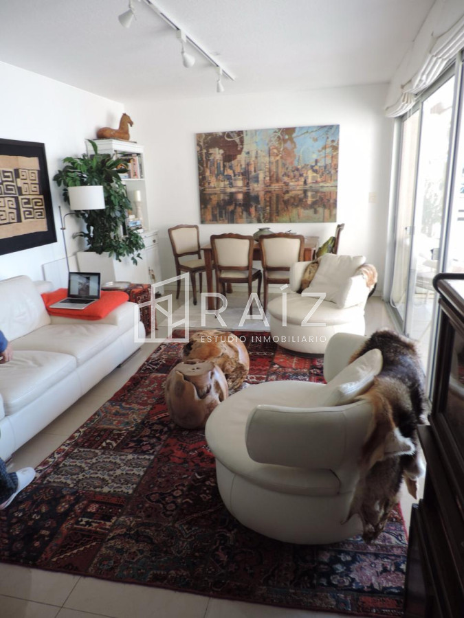 Apartamento ID.8531 - APARTAMENTO 2 DORMITORIOS EN VENTA PENINSULA CON VISTA