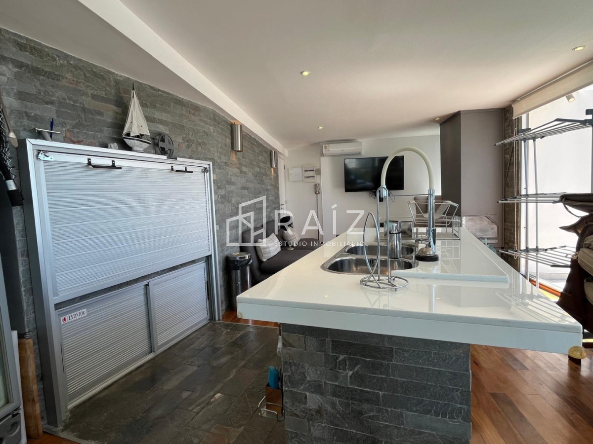 Apartamento ID.11918 - VENTA PENTHOUSE 4 DORMITORIOS BRAVA