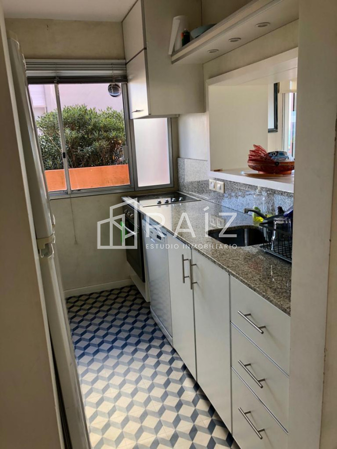 Apartamento ID.87 - Disponible en venta, amplia planta con  vista al mar.