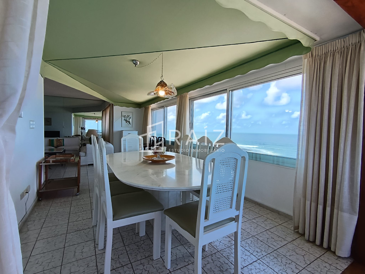 Apartamento ID.1430 - APARTAMENTO EN VENTA 3 DORMITORIOS PENINSULA