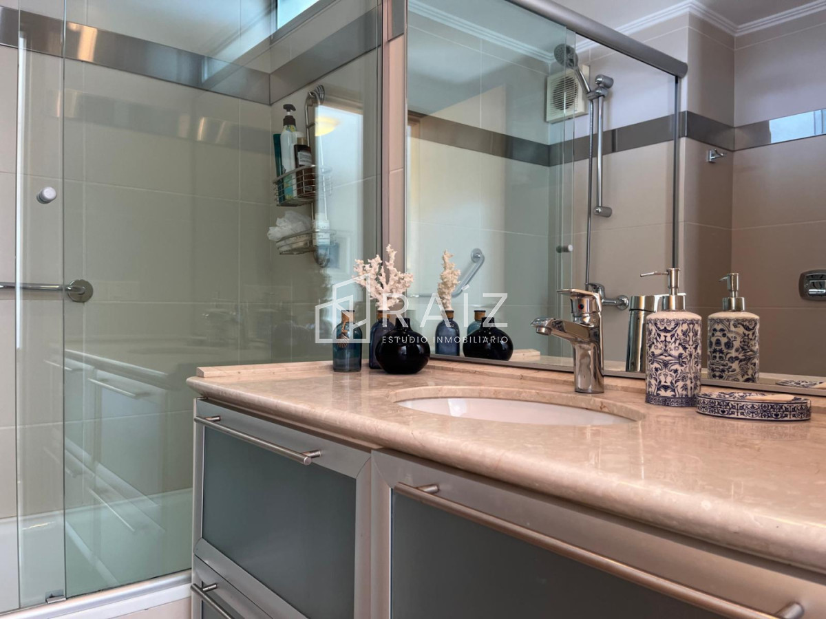 Apartamento ID.11918 - VENTA PENTHOUSE 4 DORMITORIOS BRAVA