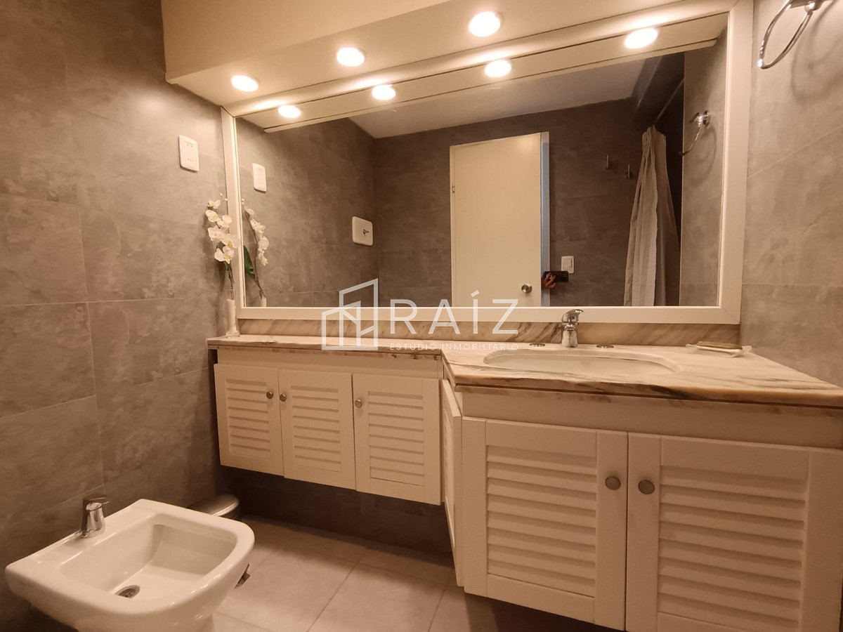 Apartamento ID.1430 - APARTAMENTO EN VENTA 3 DORMITORIOS PENINSULA