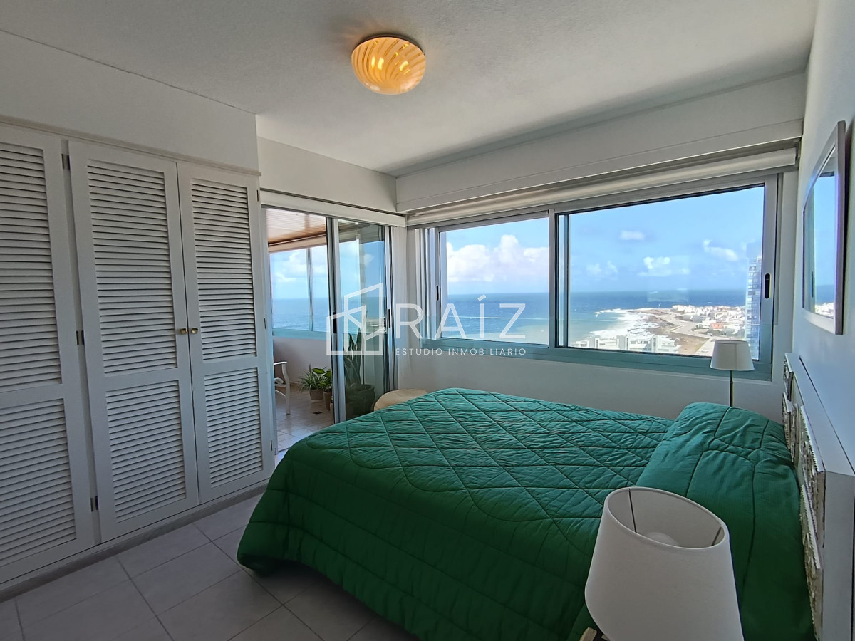 Apartamento ID.1430 - APARTAMENTO EN VENTA 3 DORMITORIOS PENINSULA