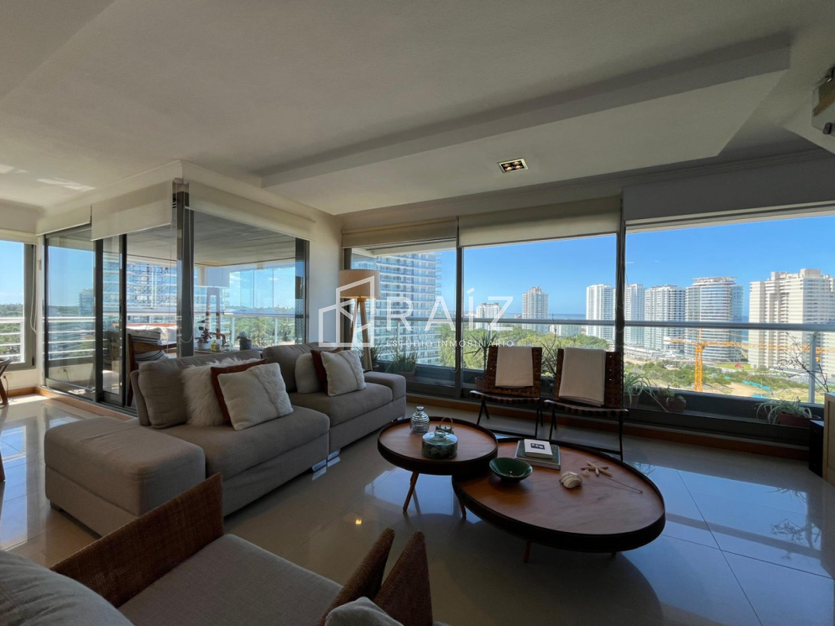 Apartamento ID.11918 - VENTA PENTHOUSE 4 DORMITORIOS BRAVA