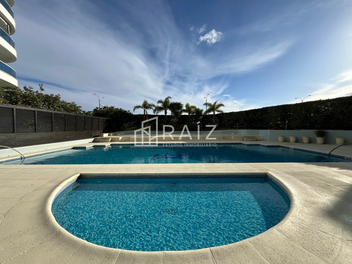 Apartamento ID.1673 - APARTAMENTO EN VENTA 3 DORMITORIOS y DEPENDENCIA PLAYA MANSA