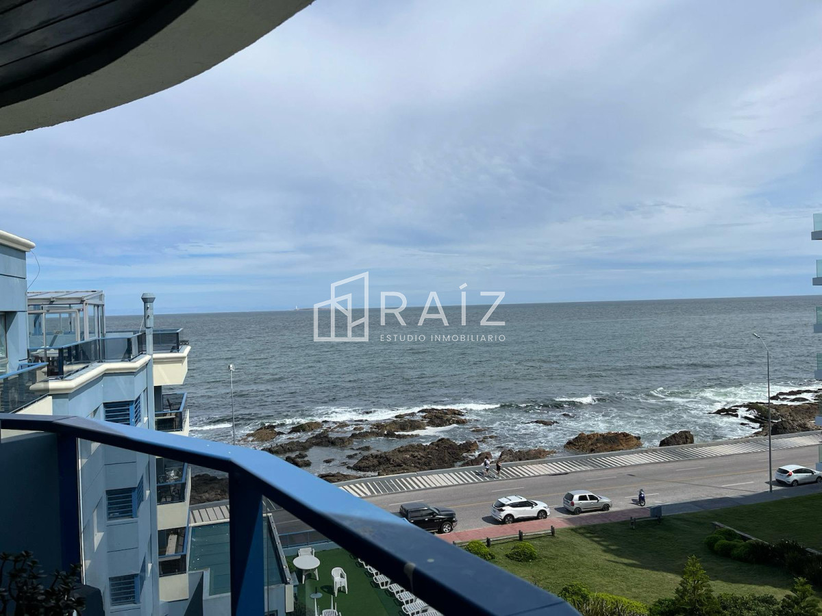 Apartamento ID.108 - PENTHOUSE EN VENTA 2 DORMITORIOS PENINSULA