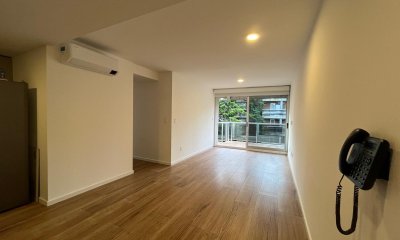 VENTA APARTAMENTO 2 DORMITORIOS MANSA-DOBLE GARAJE Y BAULERA