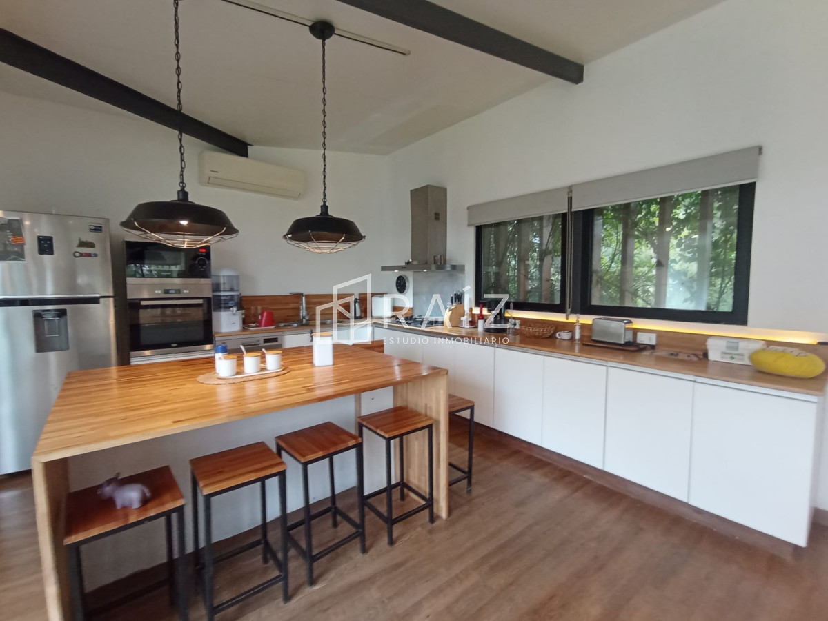 Casa ID.8906 - VENTA CASA BARRIO PRIVADO EL QUIJOTE 4 DORMITORIOS