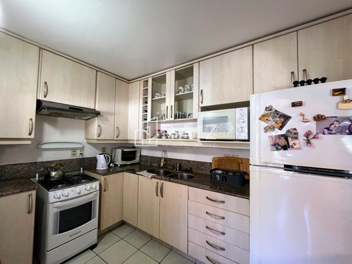 Casa ID.7937 - VENTA CASA 4 DORMITORIOS Y DEPENDENCIA SAN RAFAEL