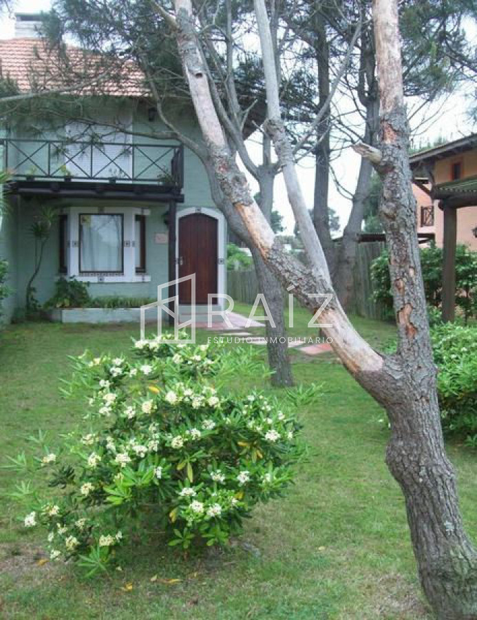 Casa ID.1116 - EN VENTA 2 DUPLEX EN PUNTA BALLENA