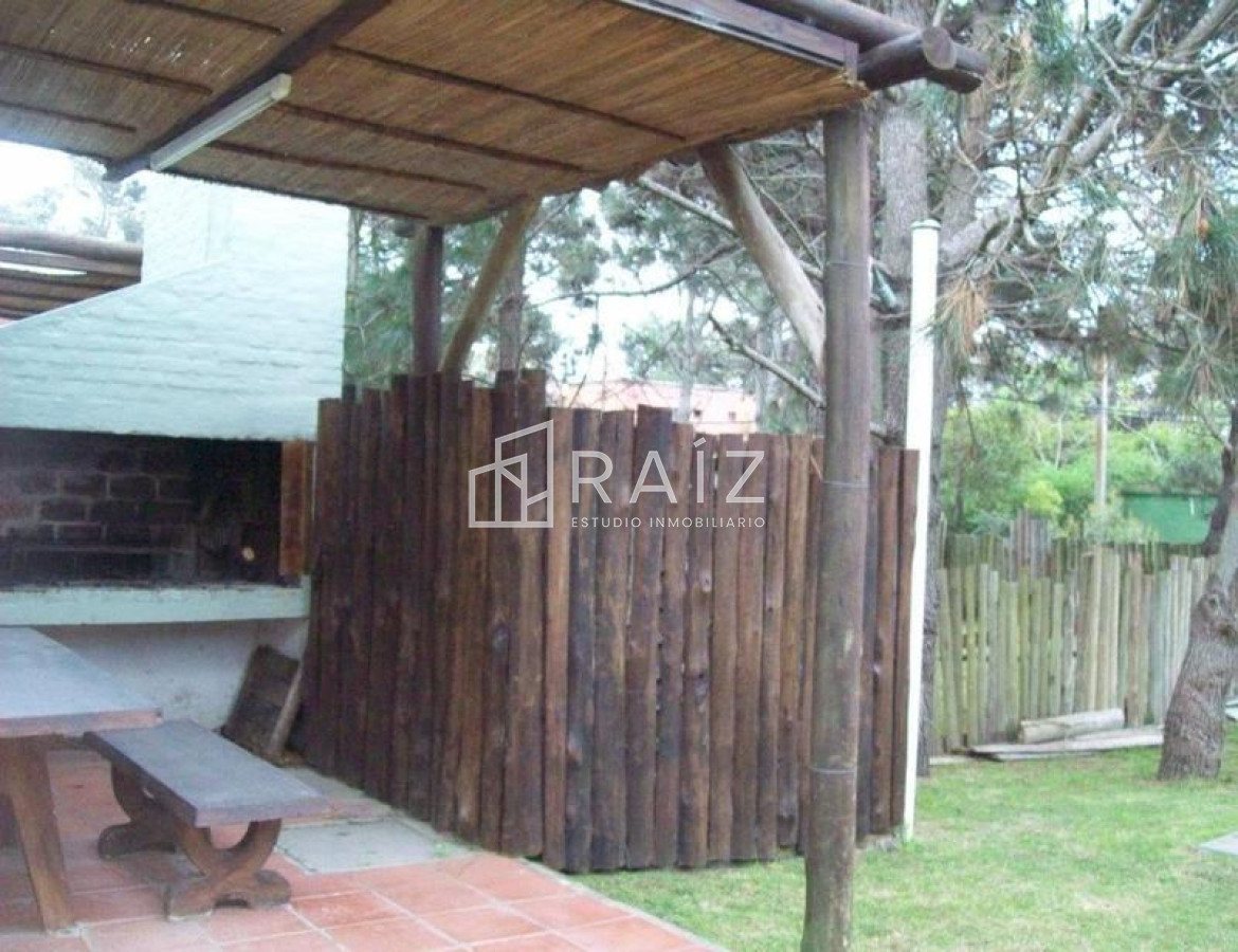 Casa ID.1116 - EN VENTA 2 DUPLEX EN PUNTA BALLENA