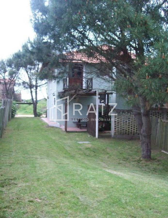 Casa ID.1116 - EN VENTA 2 DUPLEX EN PUNTA BALLENA