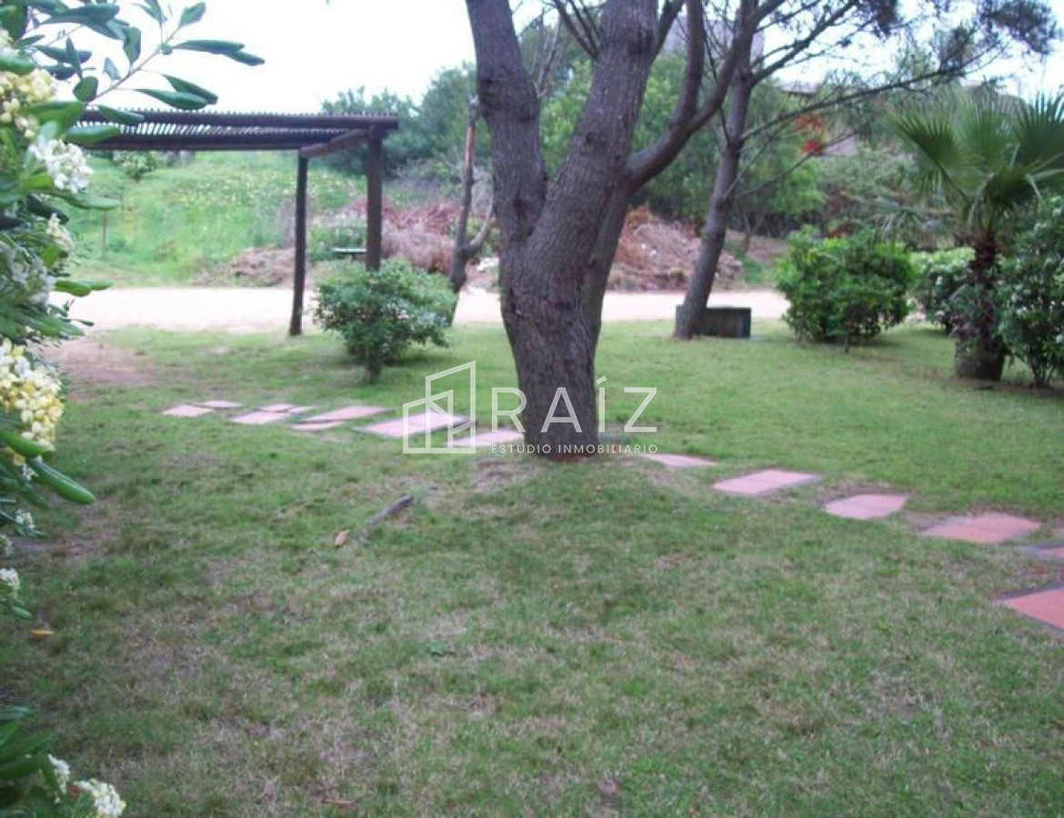 Casa ID.1116 - EN VENTA 2 DUPLEX EN PUNTA BALLENA