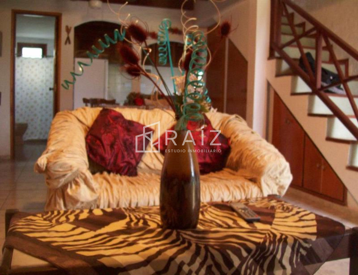 Casa ID.1116 - EN VENTA 2 DUPLEX EN PUNTA BALLENA